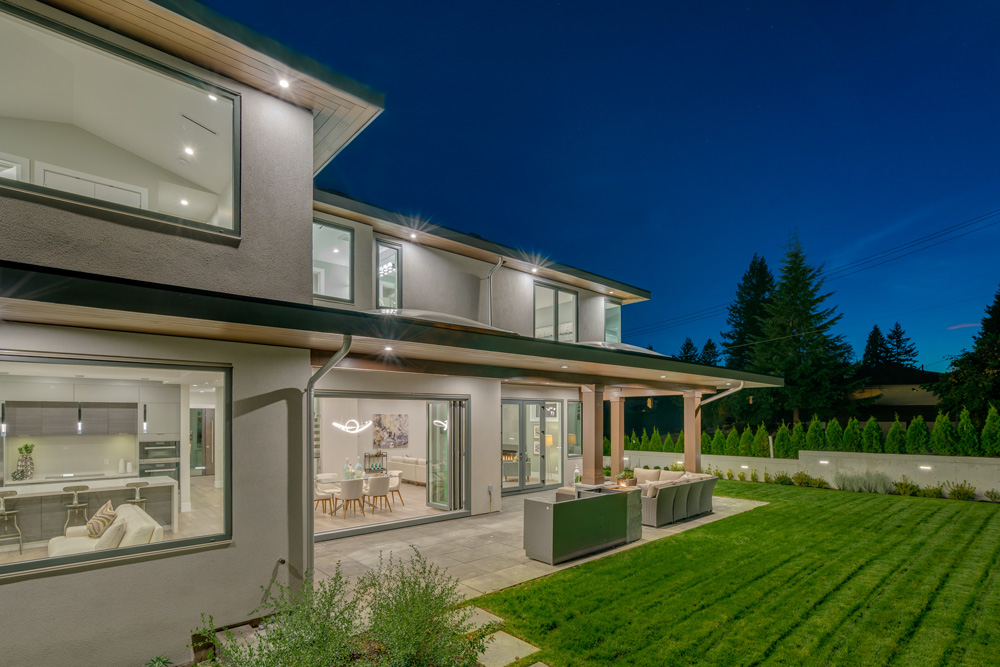 10 Steps in Hiring a North Vancouver General Contractor for Your Project